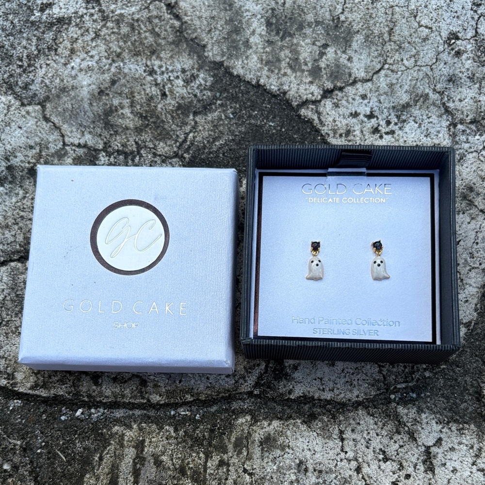 Gold cake ghost earrings